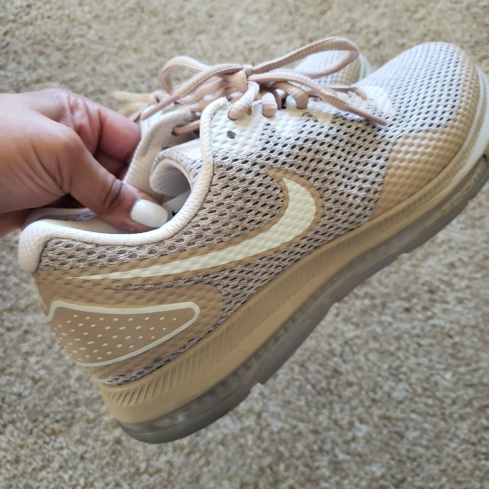 Nike Air Max Motion Racer
